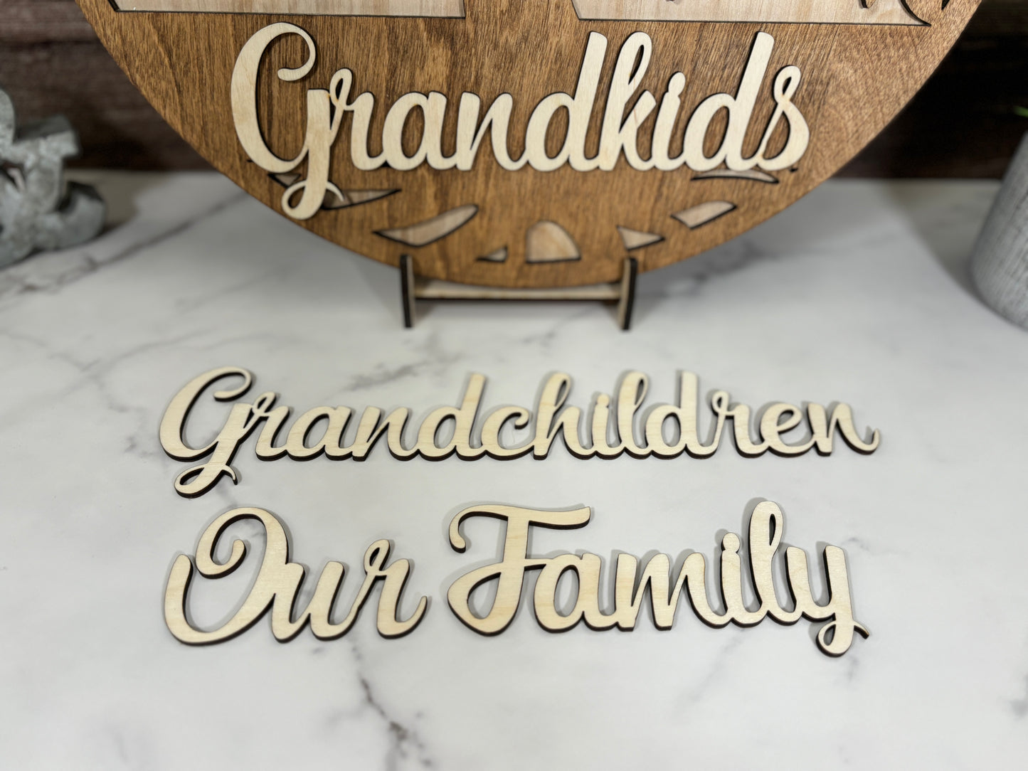 Custom Family Tree Sign – 15" or 18" Round